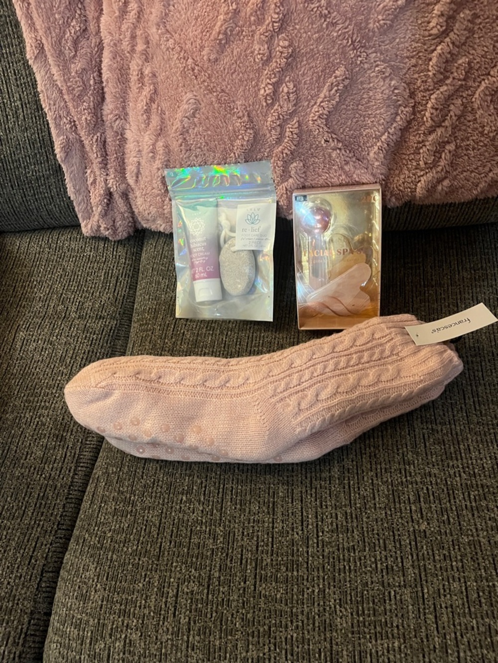 Pink Cozy Knit Spa Socks with Pamper Gift Set